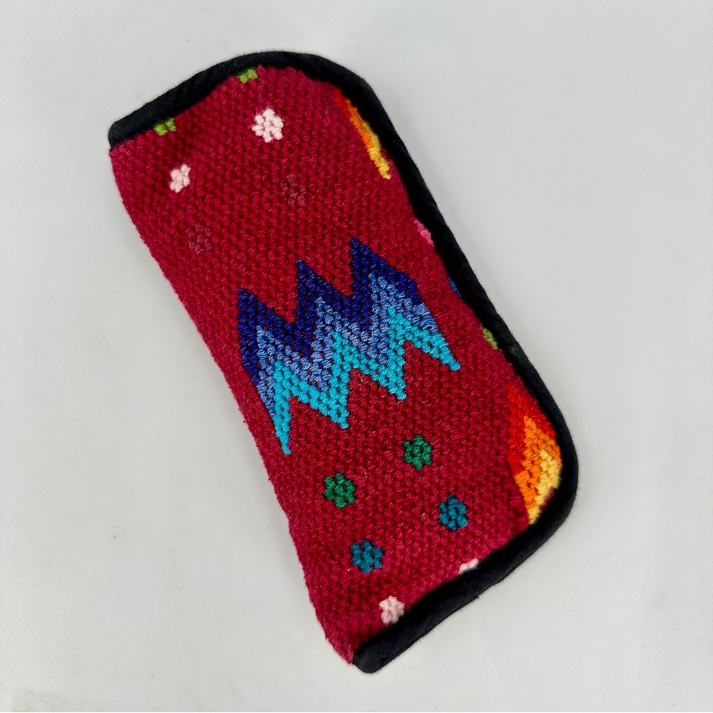 Soft Sided Needlepoint Aztec Western Print Eyeglass Case Zipper Pouch Guatemala
